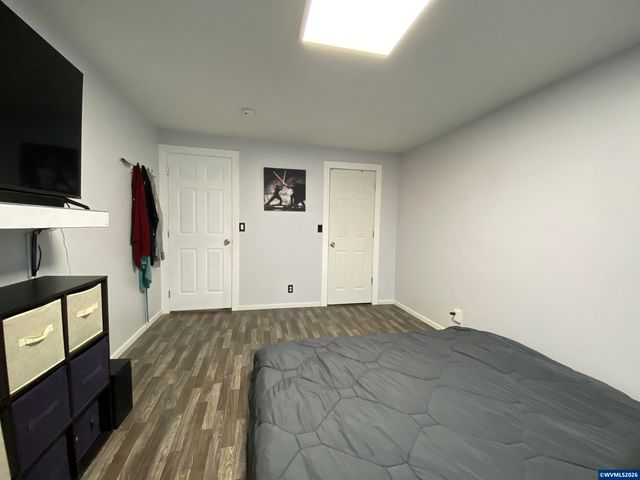 1784 Tamarack St, Sweet Home, OR 97386