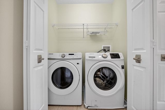 14239 AVENUE OF THE GROVES, Winter Garden, FL 34787