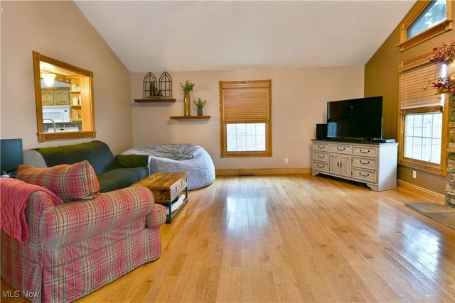 1550 Genesee Avenue NE, Warren, OH 44483