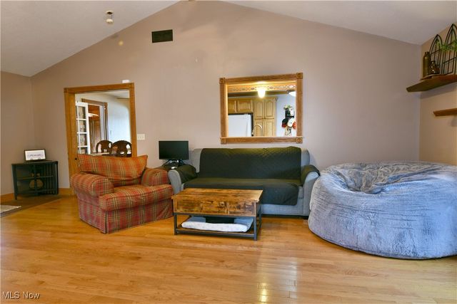 1550 Genesee Avenue NE, Warren, OH 44483