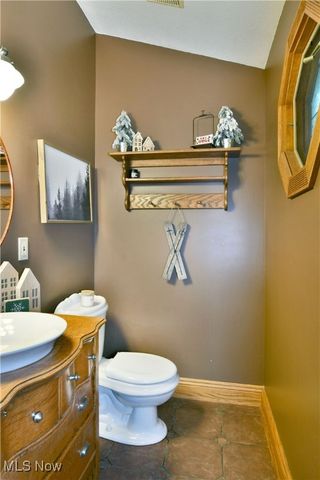 1550 Genesee Avenue NE, Warren, OH 44483