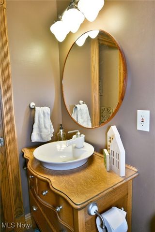 1550 Genesee Avenue NE, Warren, OH 44483