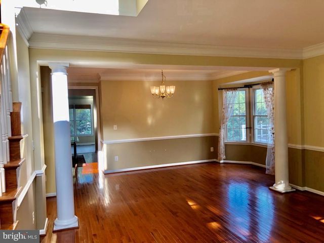 20084 BOXWOOD PL, Ashburn, VA 20147