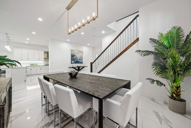 13689 ARTISAN Circle, Palm Beach Gardens, FL 33418
