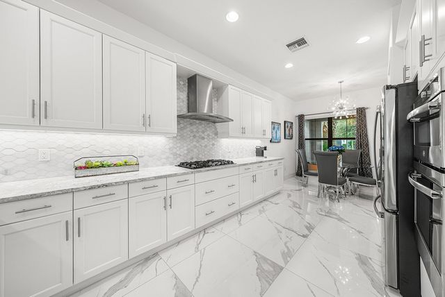 13689 ARTISAN Circle, Palm Beach Gardens, FL 33418