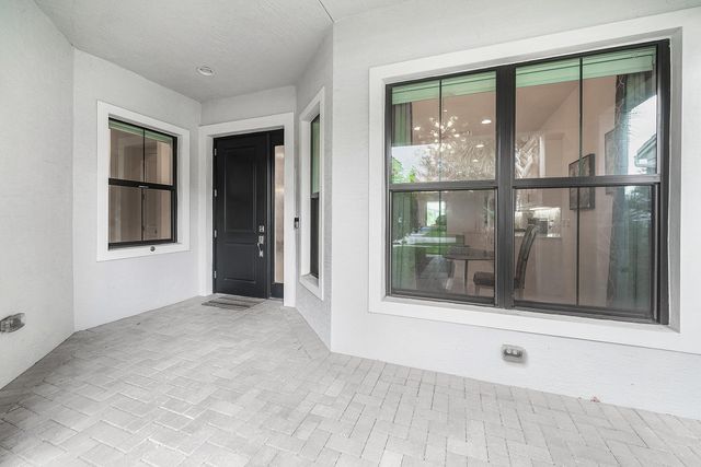 13689 ARTISAN Circle, Palm Beach Gardens, FL 33418