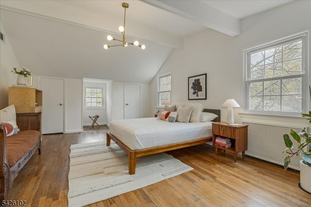 8 Lessing Rd, West Orange Twp., NJ 07052