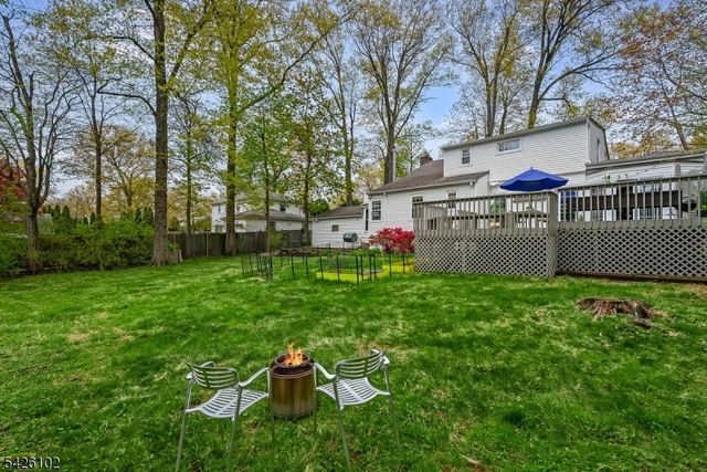 8 Lessing Rd, West Orange Twp., NJ 07052