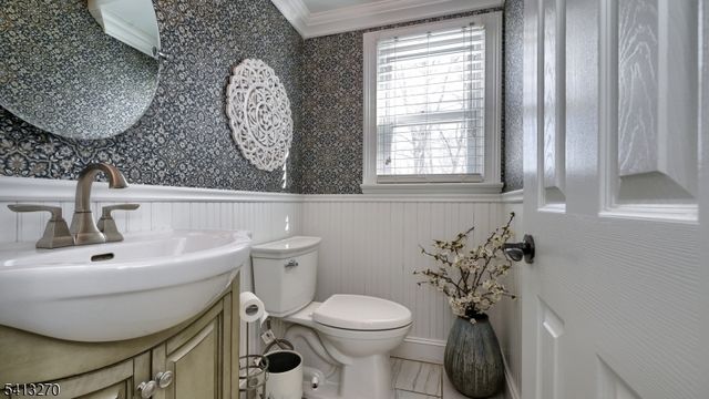 30 Corvair Pl, Wayne Twp., NJ 07470