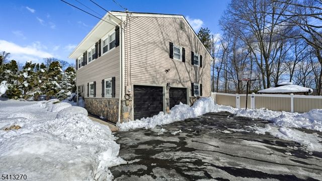 30 Corvair Pl, Wayne Twp., NJ 07470