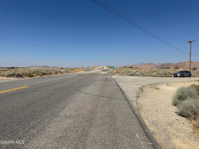 Frontage Road, Mojave, CA 93501