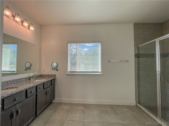 2 Chrysanthemum Court, Homosassa, FL 34446