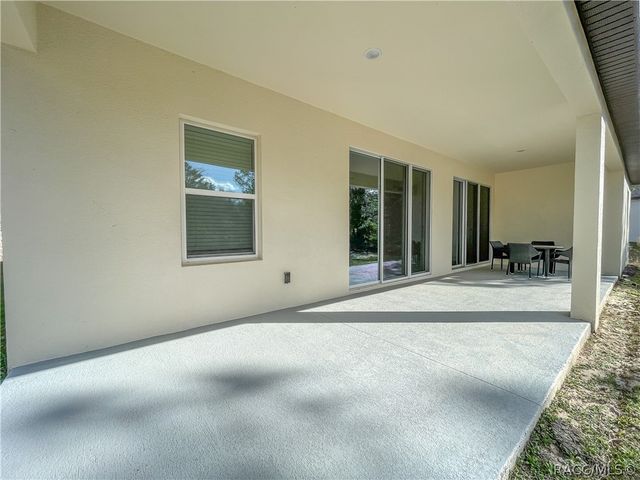 2 Chrysanthemum Court, Homosassa, FL 34446
