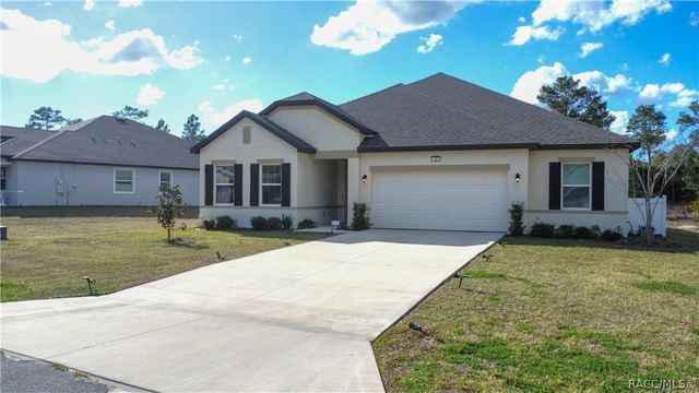 2 Chrysanthemum Court, Homosassa, FL 34446