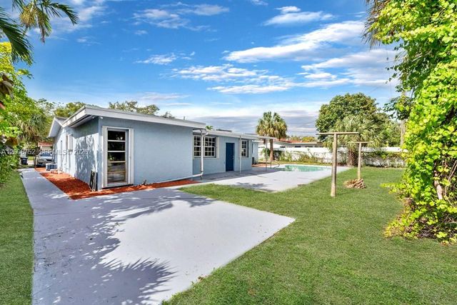 3841 NW 7th Pl, Lauderhill, FL 33311