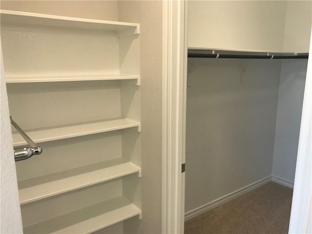 712 Long Run, Liberty Hill, TX 78642