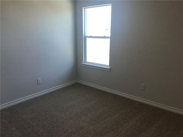 712 Long Run, Liberty Hill, TX 78642