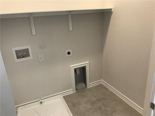 712 Long Run, Liberty Hill, TX 78642