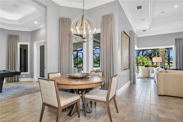 590 Putter Point PL, Naples, FL 34103