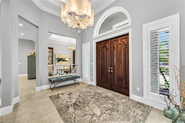 590 Putter Point PL, Naples, FL 34103