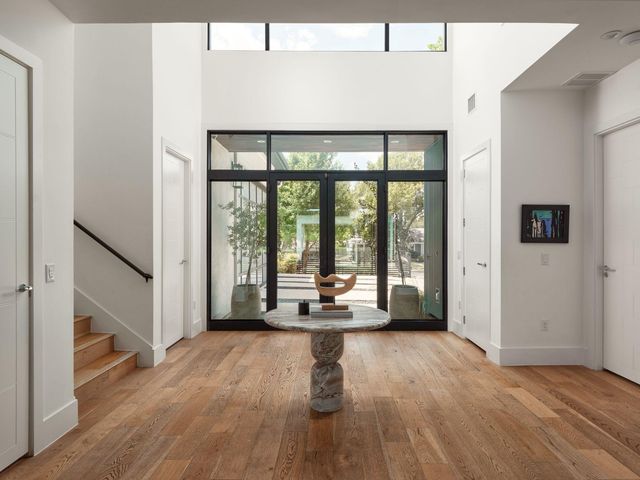 2300 Westover RD, Austin, TX 78703