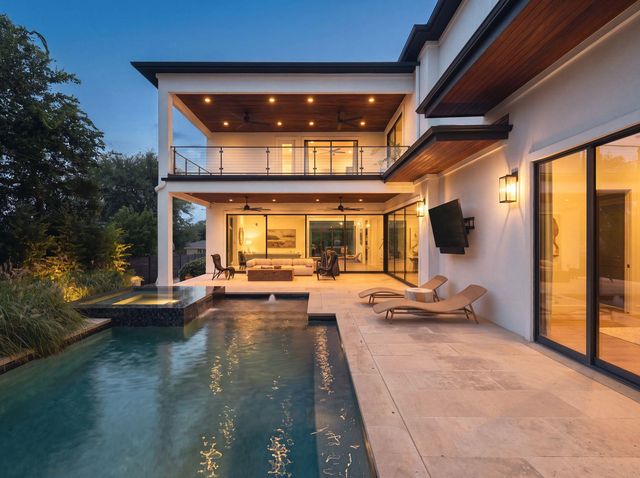 2300 Westover RD, Austin, TX 78703