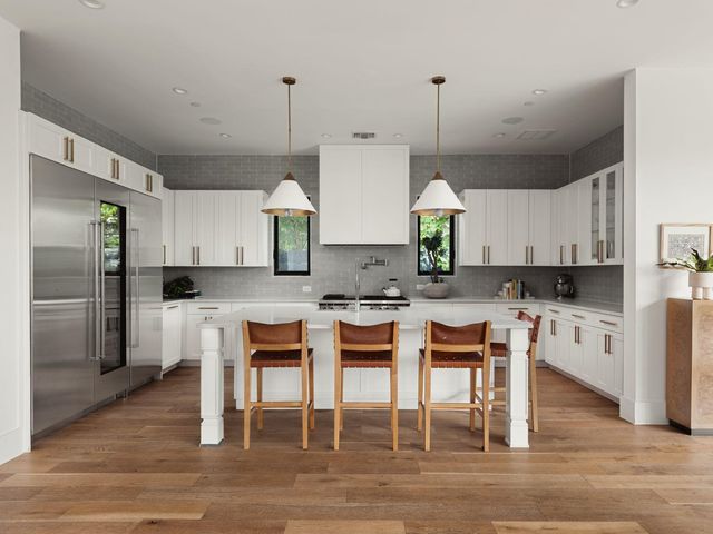 2300 Westover RD, Austin, TX 78703