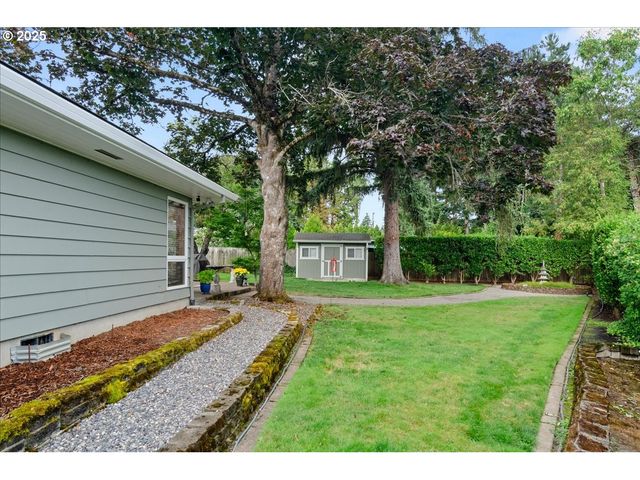 9845 Sw EAGLE Ln, Beaverton, OR 97008