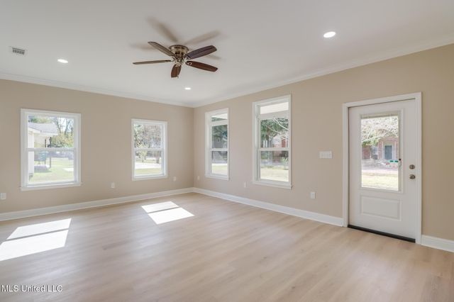 2820 50th Avenue, Gulfport, MS 39501