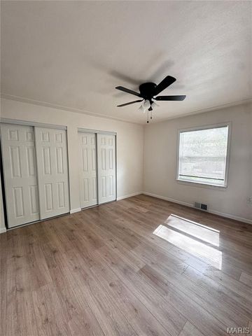 1610 Berkley Lane, Belleville, IL 62226