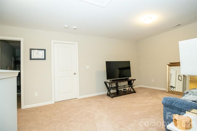 3908 Bighorn Way, Gastonia, NC 28056