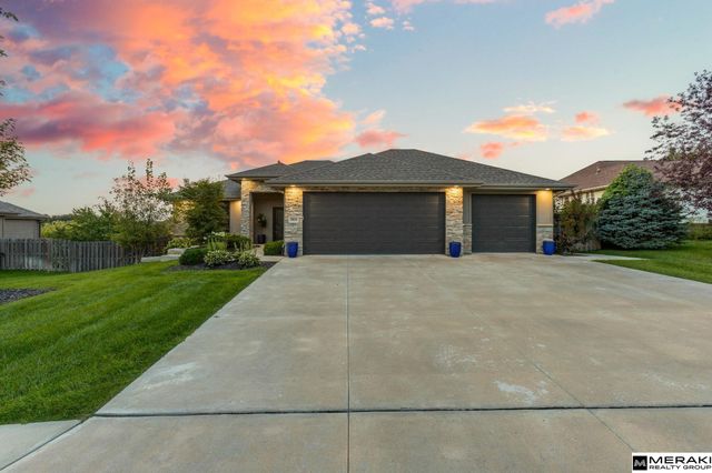 19826 Chicago Street, Omaha, NE 68022