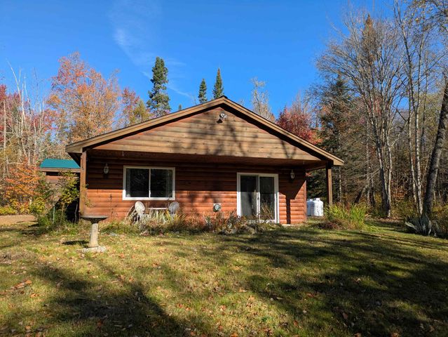 7 Cedric Road, Pittsburg, NH 03592