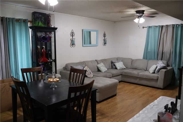 1810 Amazon Dr, Corpus Christi, TX 78412