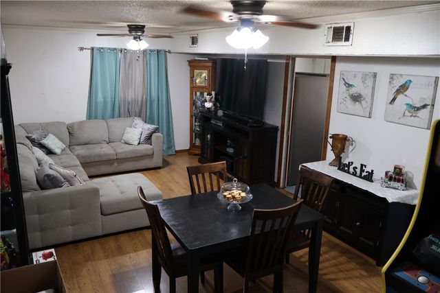 1810 Amazon Dr, Corpus Christi, TX 78412