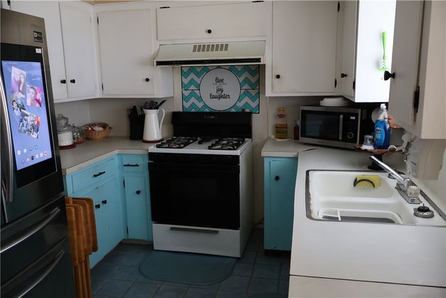 1810 Amazon Dr, Corpus Christi, TX 78412