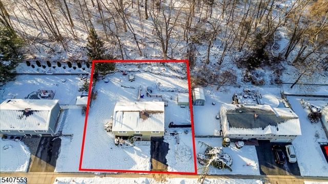 78 Red Twig Trl, Bloomingdale Boro, NJ 07403