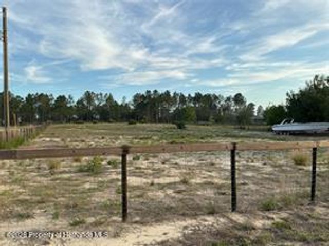 13262 Crowell Road, Brooksville, FL 34613