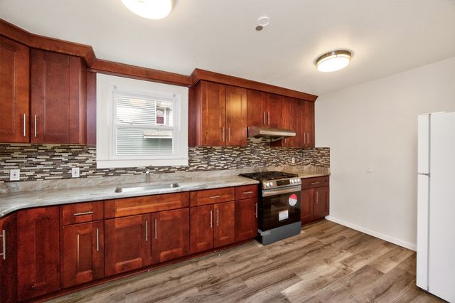 1127 23rd Street, Des Moines, IA 50311