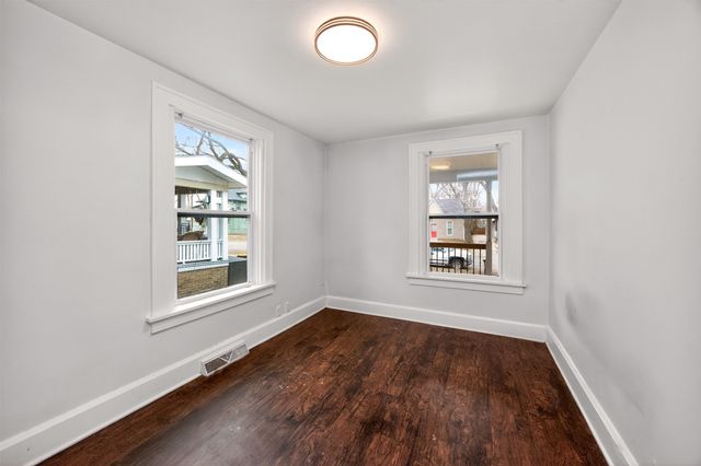 1127 23rd Street, Des Moines, IA 50311