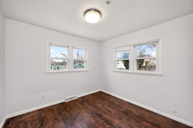 1127 23rd Street, Des Moines, IA 50311