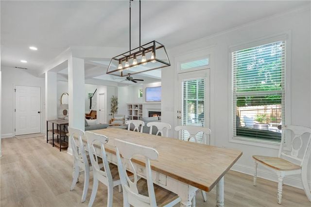1933 Brantley Walk Lane NW, Atlanta, GA 30318