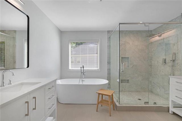 1933 Brantley Walk Lane NW, Atlanta, GA 30318