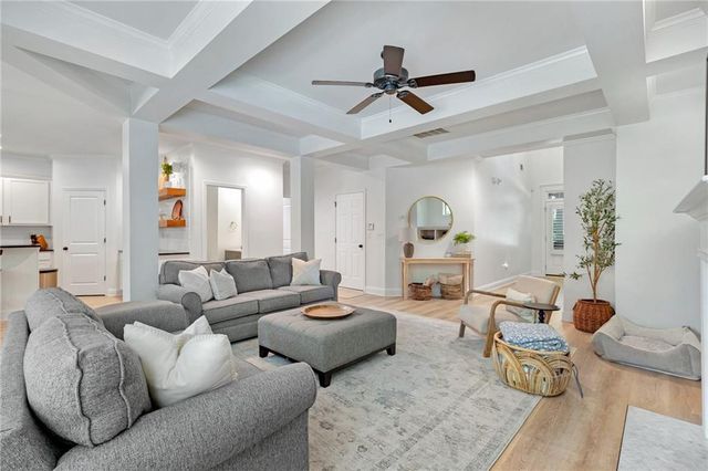 1933 Brantley Walk Lane NW, Atlanta, GA 30318
