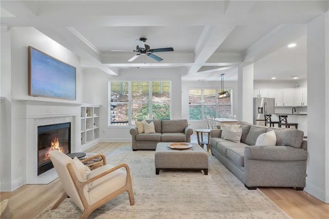 1933 Brantley Walk Lane NW, Atlanta, GA 30318