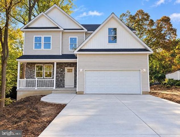 12 ROYALTY LN, Clementon, NJ 08021