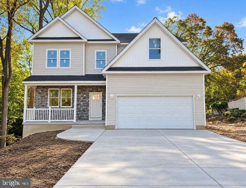 12 ROYALTY LN, Clementon, NJ 08021