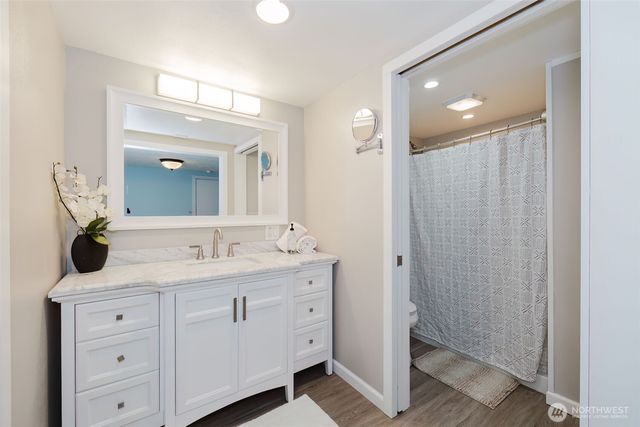 918 Taylor Street E, Port Orchard, WA 98366