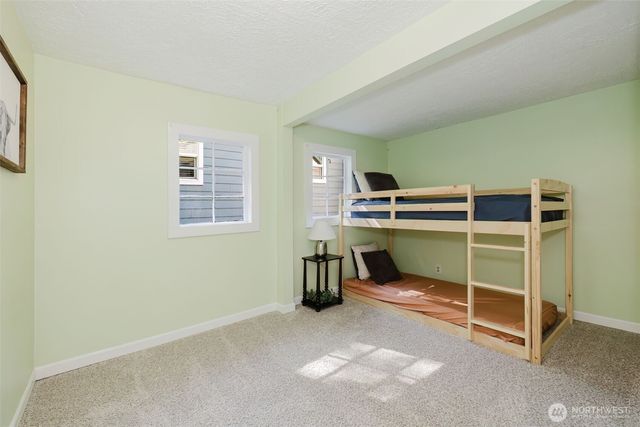 918 Taylor Street E, Port Orchard, WA 98366