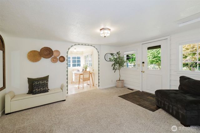 918 Taylor Street E, Port Orchard, WA 98366